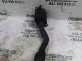 Accelerator throttle pedal