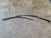 Windshield/front glass wiper blade