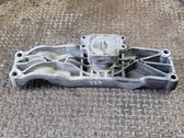 Gearbox mounting bracket