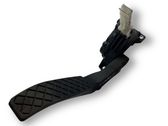 Accelerator throttle pedal