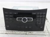 Radio / CD-Player / DVD-Player / Navigation