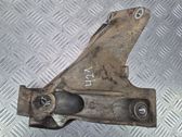 Engine mounting bracket