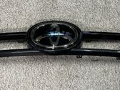 Front bumper upper radiator grill