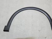 Front arch trim