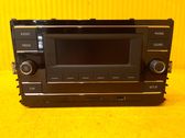 Panel / Radioodtwarzacz CD/DVD/GPS