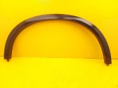 Fender trim (molding)