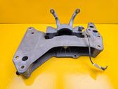 Gearbox mounting bracket