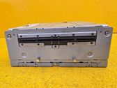 Radio / CD-Player / DVD-Player / Navigation