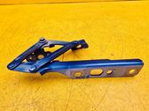 Engine bonnet/hood hinges