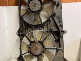 Radiator cooling fan shroud
