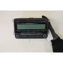 Radio / CD-Player / DVD-Player / Navigation