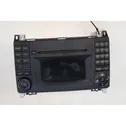 Radio / CD-Player / DVD-Player / Navigation