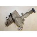 Windshield washer fluid reservoir/tank