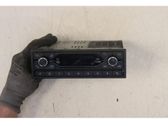 Radio / CD-Player / DVD-Player / Navigation