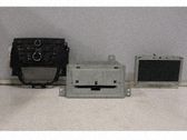Radio / CD-Player / DVD-Player / Navigation