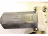 Regulador de puerta delantera con motor