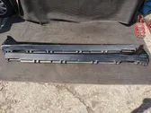 Orurowanie boczne progów SUV'a