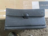 Glove box