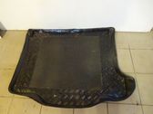 Rubber trunk/boot mat liner