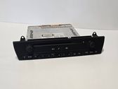 Radio / CD-Player / DVD-Player / Navigation