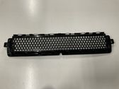 Verkleidung Nebelscheinwerfer / Gitter vorne