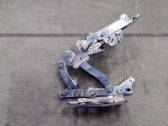 Engine bonnet/hood hinges