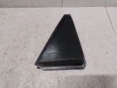 Ventanilla de ventilación de la puerta trasera