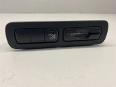 Other switches/knobs/shifts
