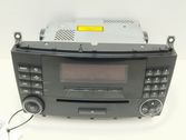 Radio/CD/DVD/GPS-pääyksikkö