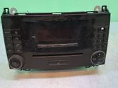 Radio / CD-Player / DVD-Player / Navigation