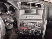 Unidad delantera de radio/CD/DVD/GPS