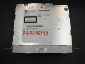 Радио/ проигрыватель CD/DVD / навигация