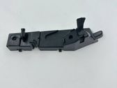 Front bumper mounting bracket