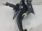 Pedal de embrague