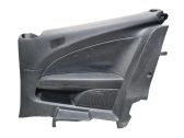 Moldura del tarjetero de la puerta trasera
