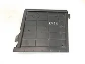 Battery tray heat shield