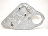 Rear window lifting mechanism without motor