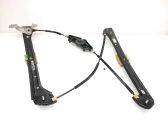 Front window lifting mechanism without motor