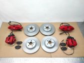 Brake discs and calipers set
