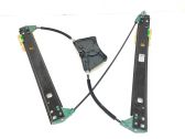 Rear window lifting mechanism without motor