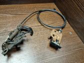 Engine bonnet/hood lock/catch