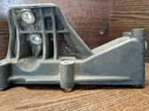 Engine mounting bracket