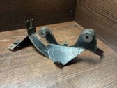 Engine mounting bracket