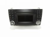 Radio / CD-Player / DVD-Player / Navigation