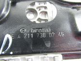Mecanismo para subir la puerta trasera sin motor