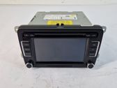 Radio / CD-Player / DVD-Player / Navigation