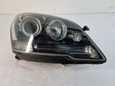 Scheinwerfer