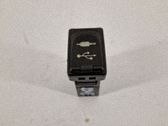 Enchufe conector entrada auxiliar