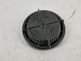Headlight/headlamp dust cover