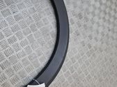 Front arch trim